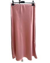 Load image into Gallery viewer, Satin Maxi Skirt
