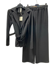 Load image into Gallery viewer, Belted Blazer &amp; Pants Set
